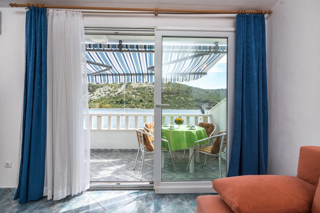 Apartments Mirko Винишче Номер фото