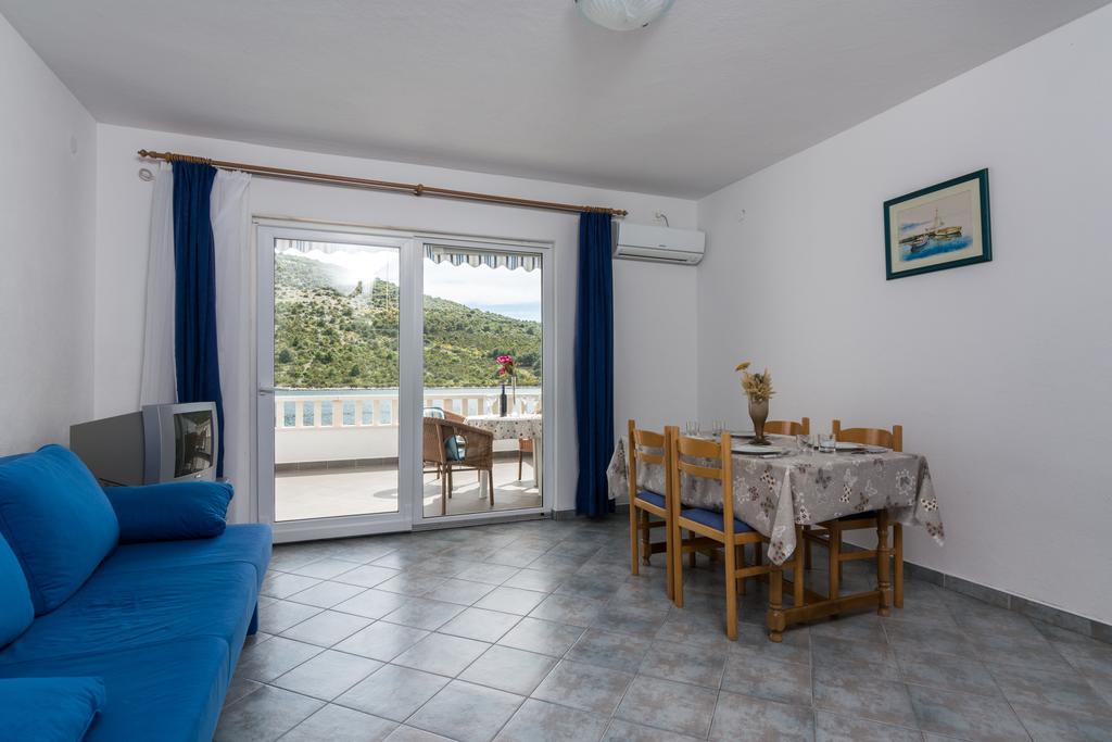 Apartments Mirko Винишче Номер фото